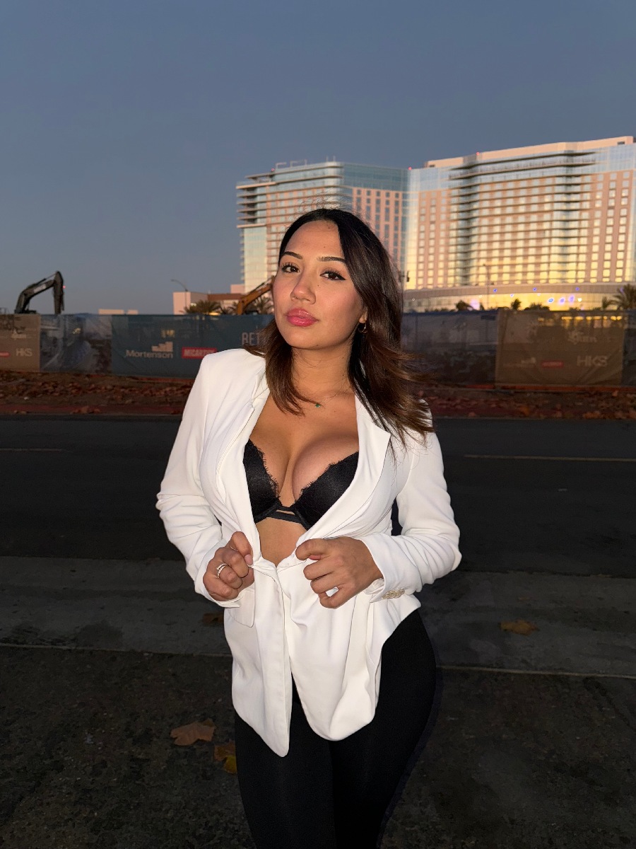 Take a pause and enjoy Ali Cruz — streaming from Thane