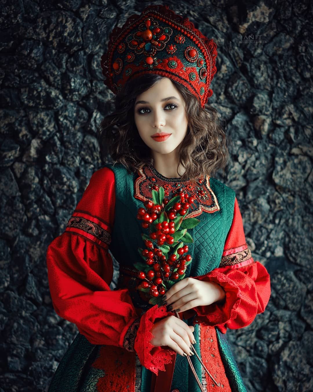 Nude girl Women in Slavic costumes in Thane