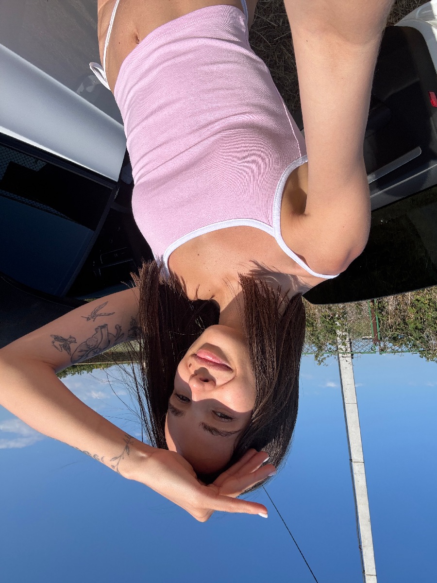 Sexy model Tina in Thane